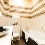 דירה White Tower Prestige