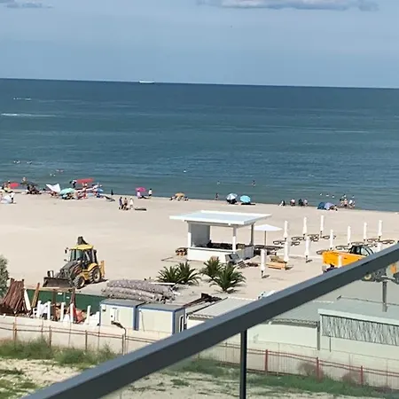 White Tower Prestige Mamaia