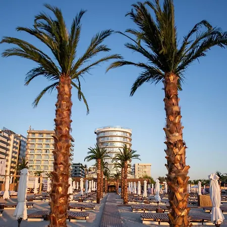 White Tower Prestige * Mamaia