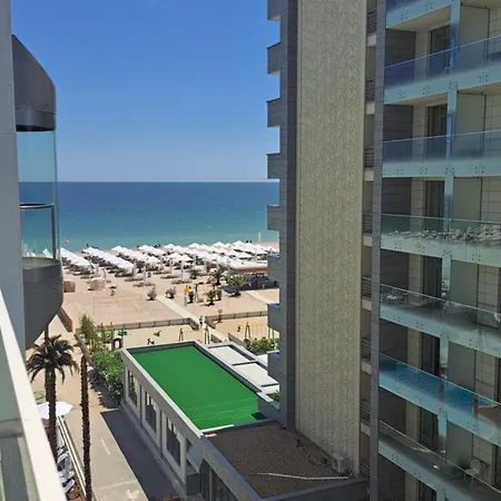 Apartment White Tower Prestige