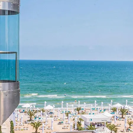 White Tower Prestige