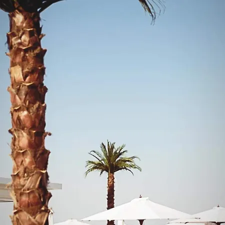 White Tower Prestige * Mamaia