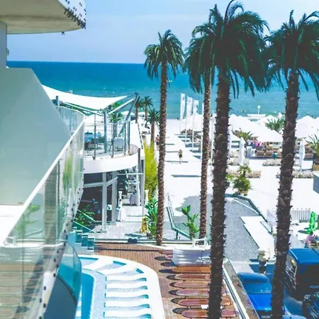 White Tower Prestige Apartment